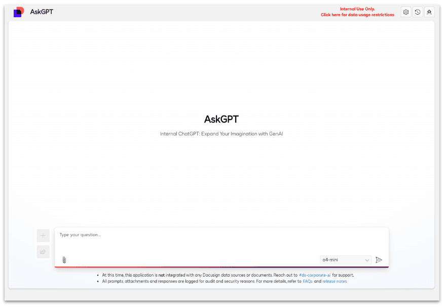 AskGPT 1.0 home screen, blank canvas with empty input field